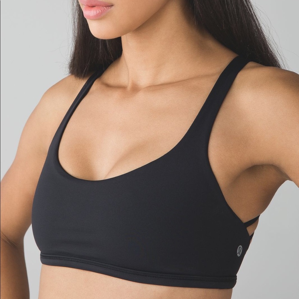 Lululemon Free to Be Bra